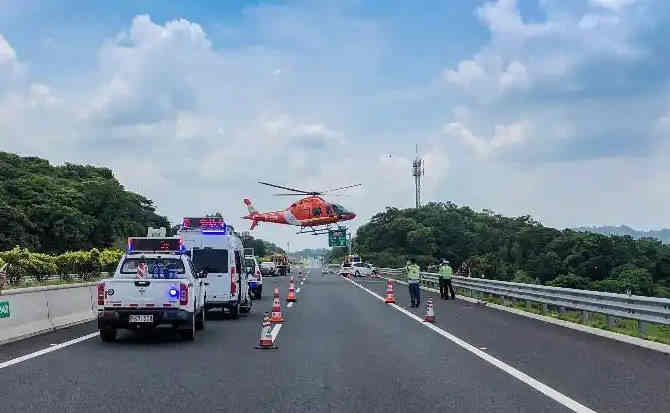 满城区高速公路汽车救援案例